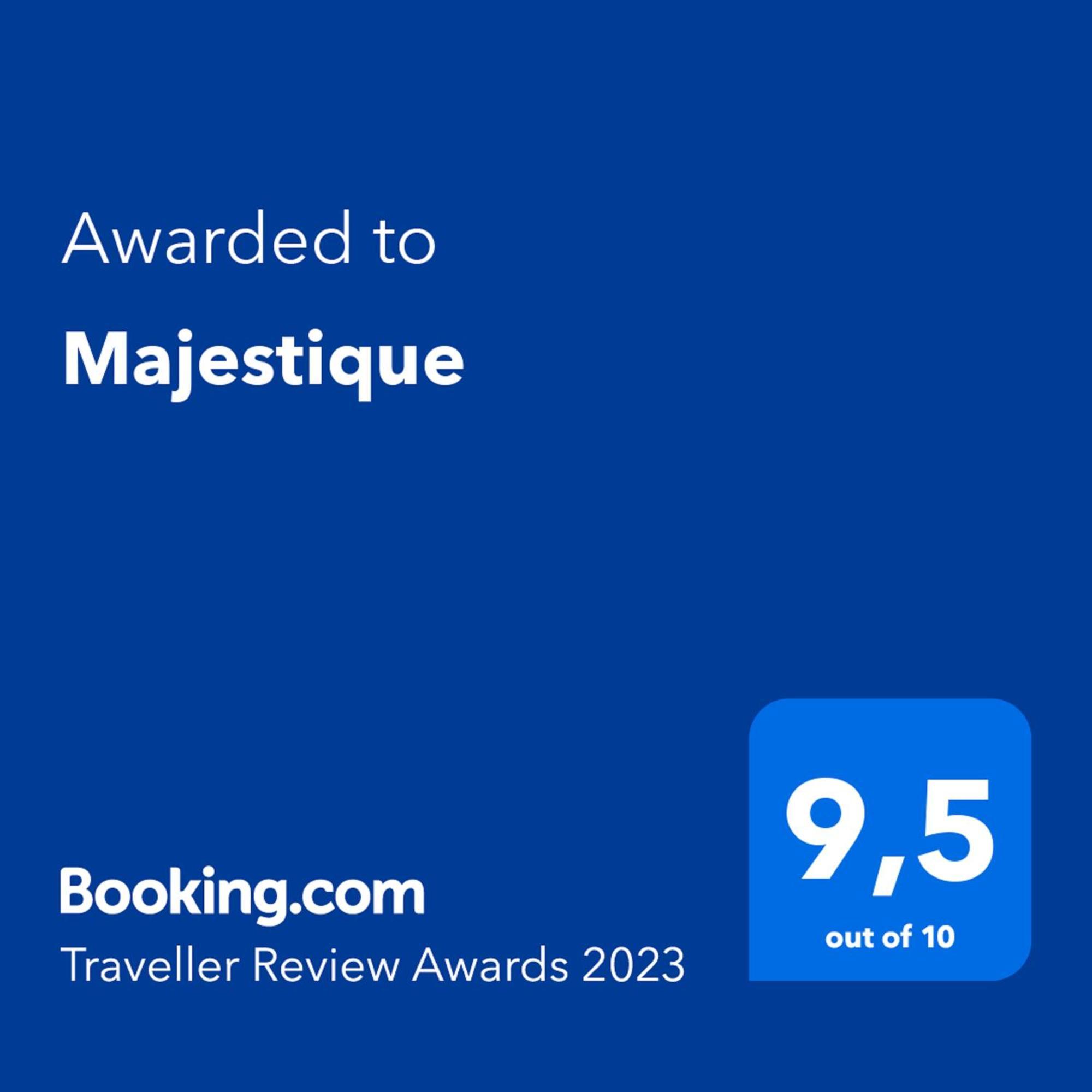 Отель Majestique Поберово Номер фото